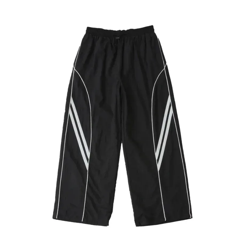 Graue E-Girl Jogginghose im Y2K-Stil mit Streifen