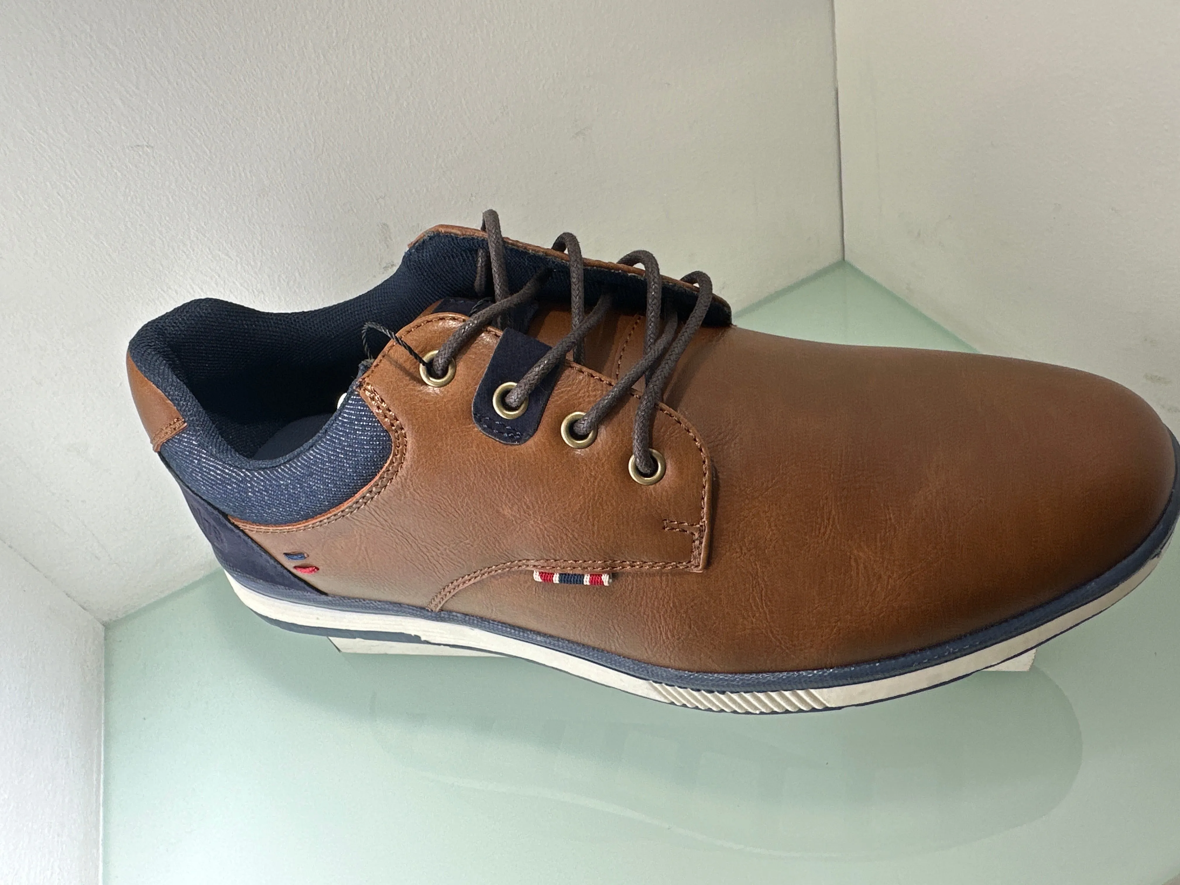 Ninety78 NTY512 Tan casual shoe