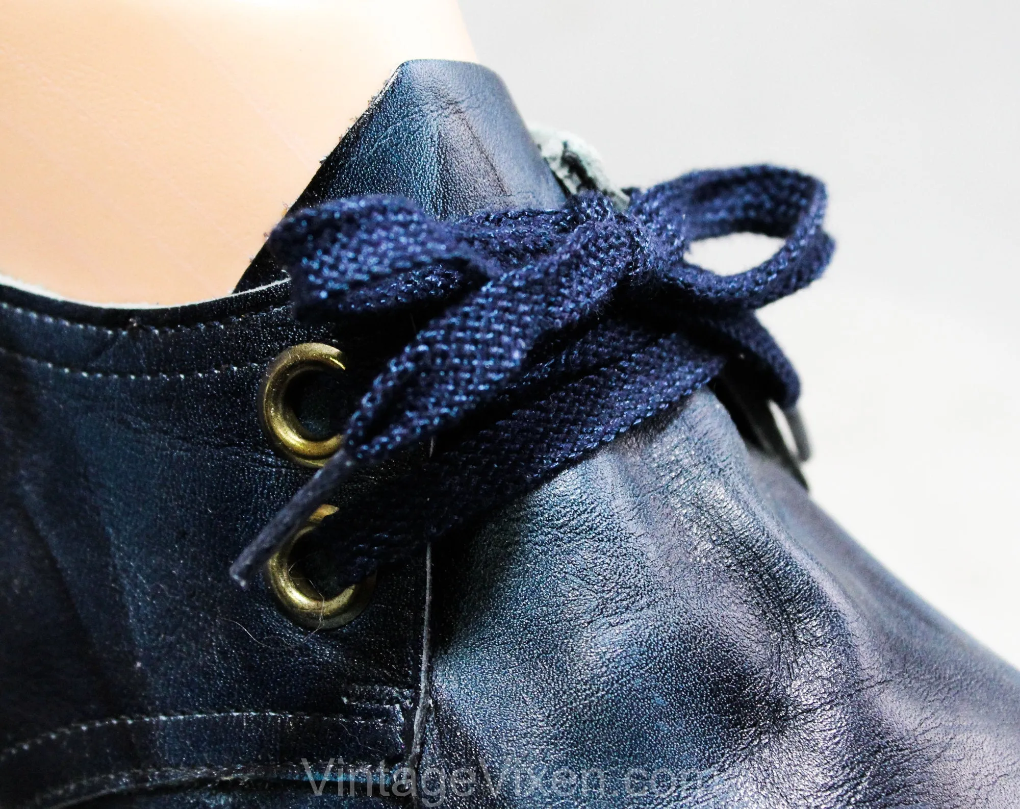 Size 3 Retro Blue 1960s Sneakers - Childrens Teens 60s 70s Shoes - Casual Leather Round Toe Tie Laces - Old School Deadstock - 50596